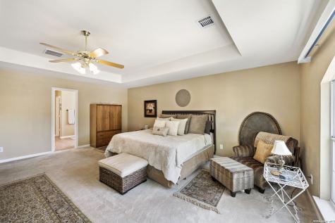 8707 Santa Fe Cove Helotes TX 78023