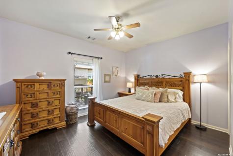 8707 Santa Fe Cove Helotes TX 78023
