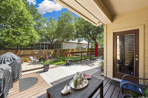 8707 Santa Fe Cove Helotes TX 78023