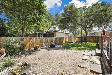 8707 Santa Fe Cove Helotes TX 78023