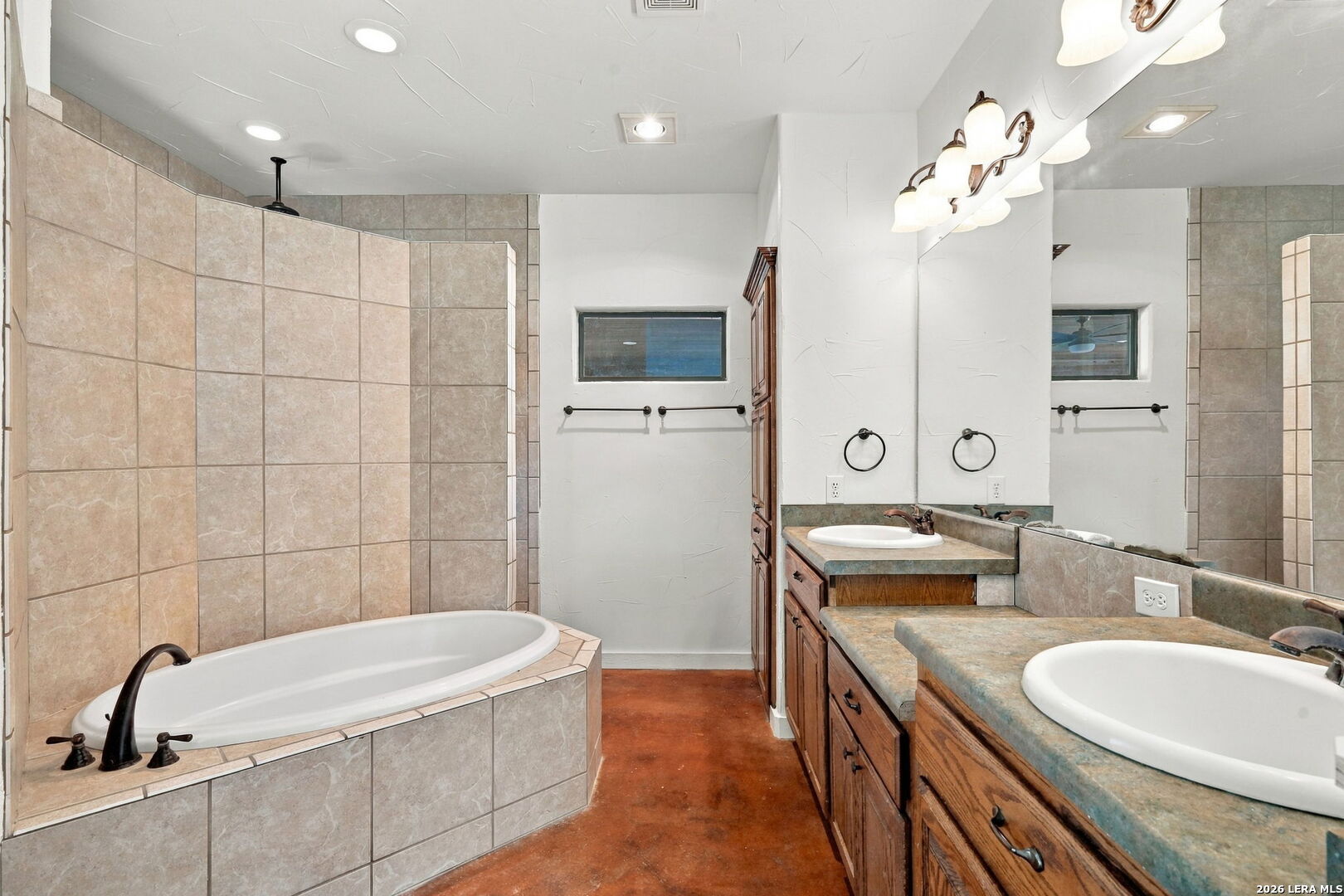 988 Coyote Ridge Spring Branch TX 78070