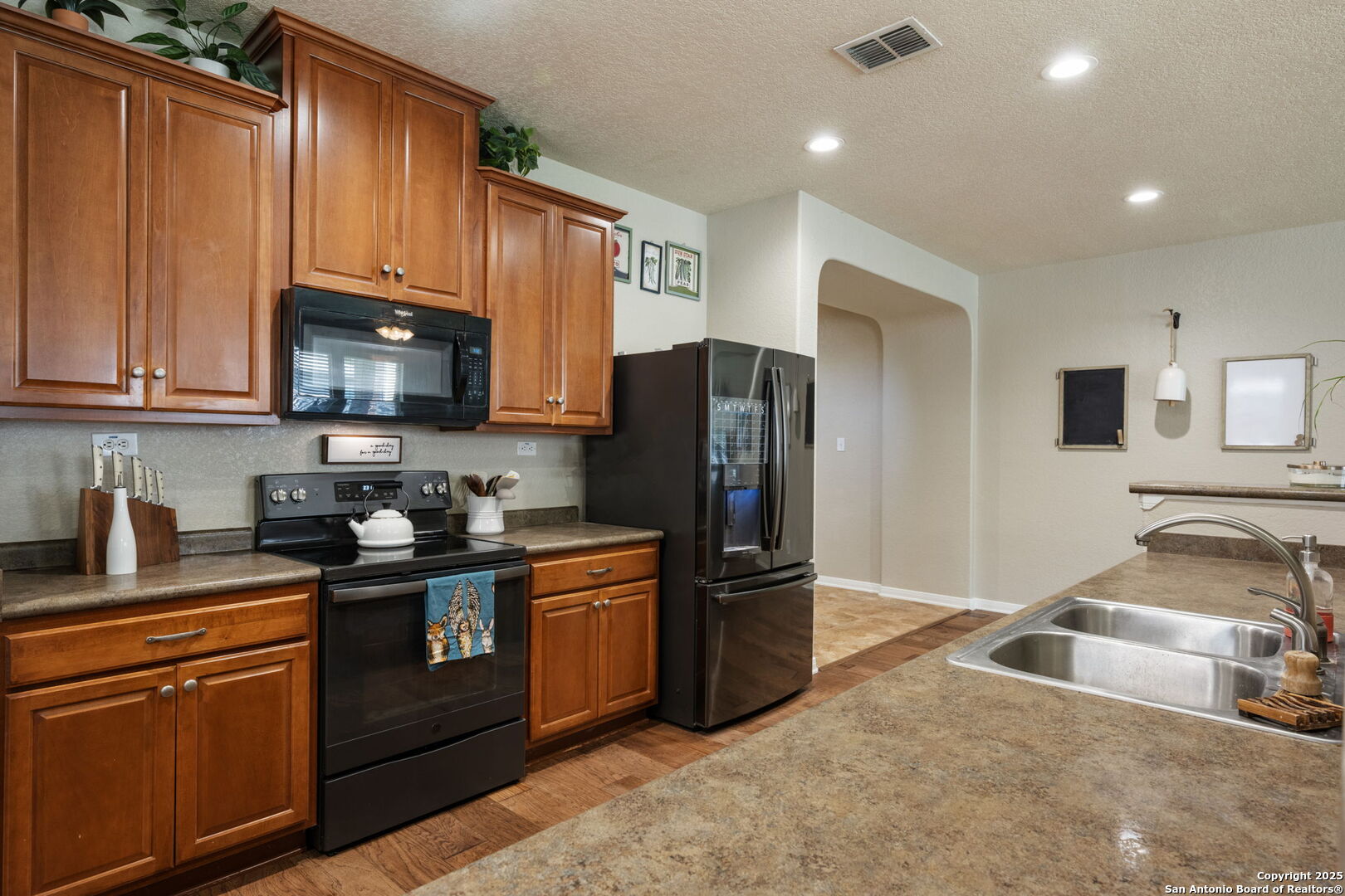 208 Cold River Boerne TX 78006