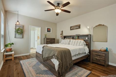 208 Cold River Boerne TX 78006