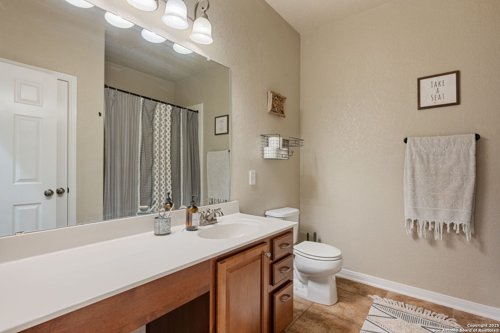 208 Cold River Boerne TX 78006