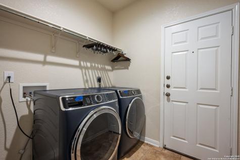 208 Cold River Boerne TX 78006