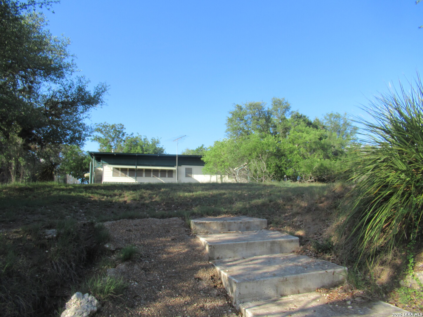 2045 Rio Ranchero Pipe Creek TX 78063