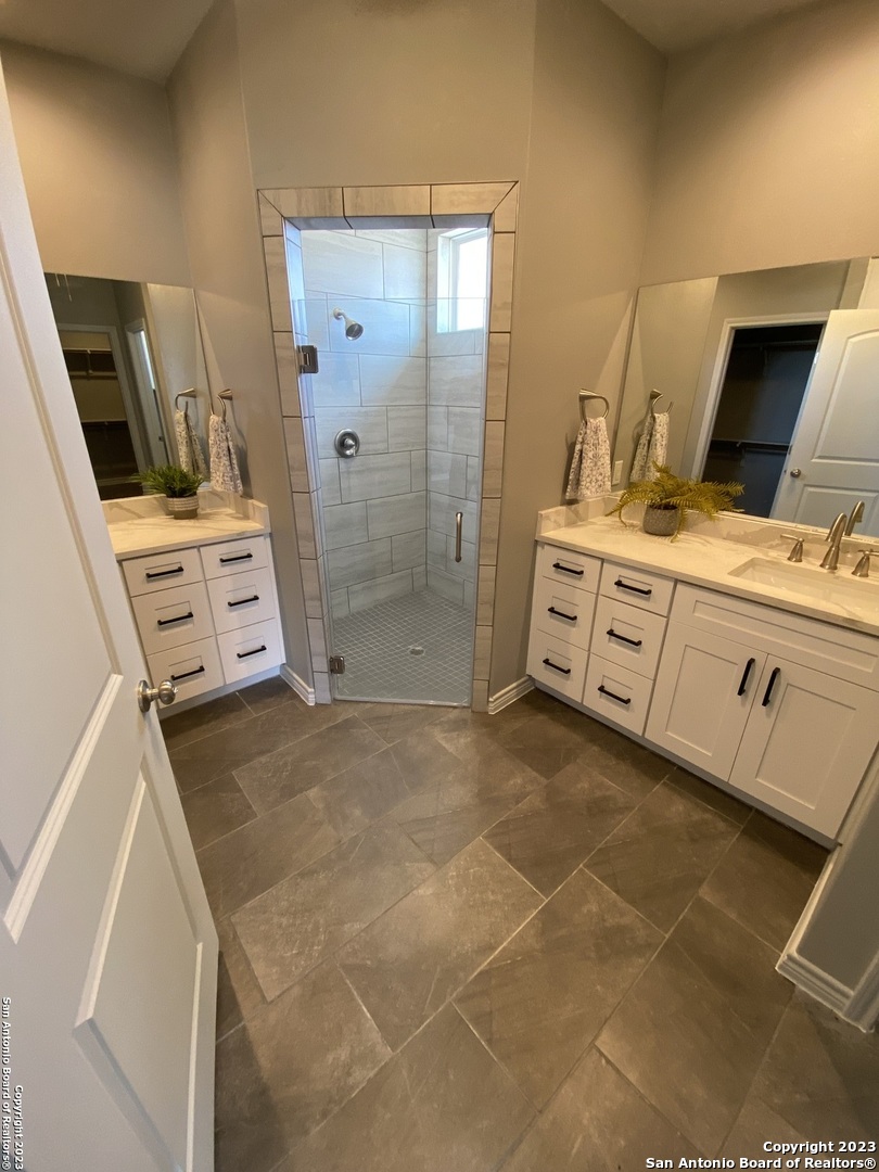 120 S Calvin Barrett Blanco TX 78606