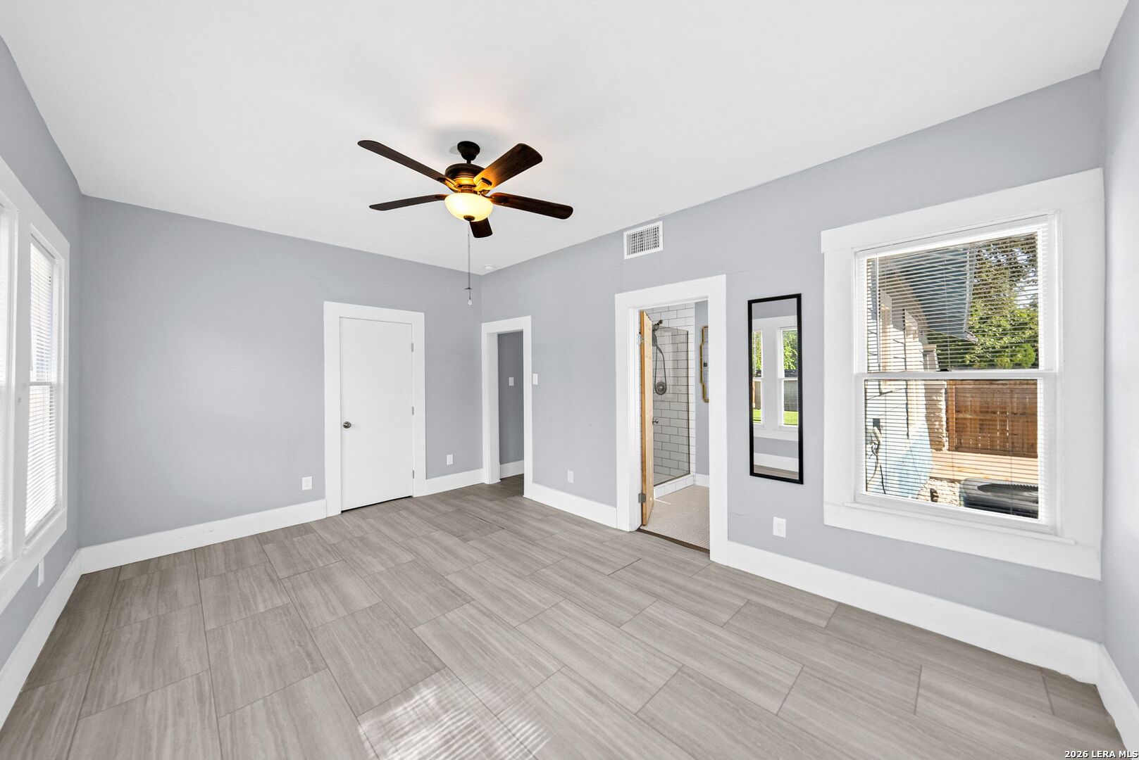 1118 W Summit Avenue San Antonio TX 78201
