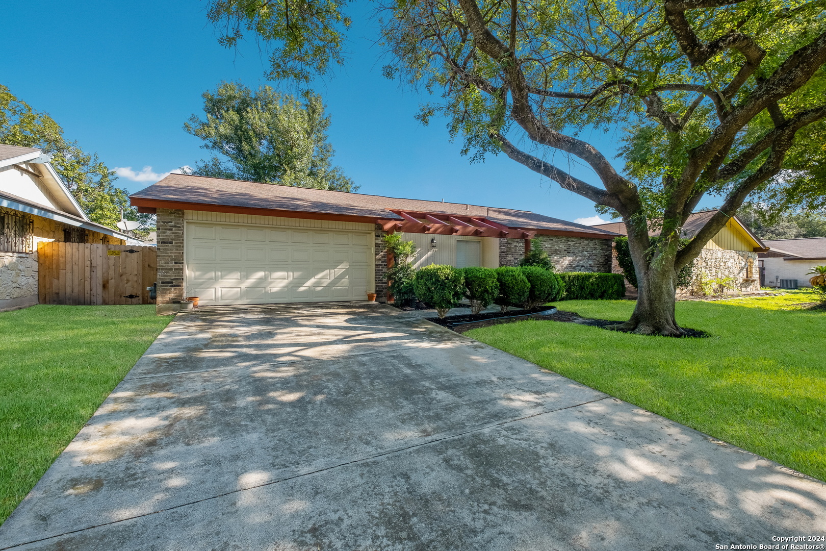 5247 Cerro Vista Street San Antonio TX 78233