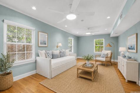 135 Blue Bonnet Boulevard Alamo Heights TX 78209