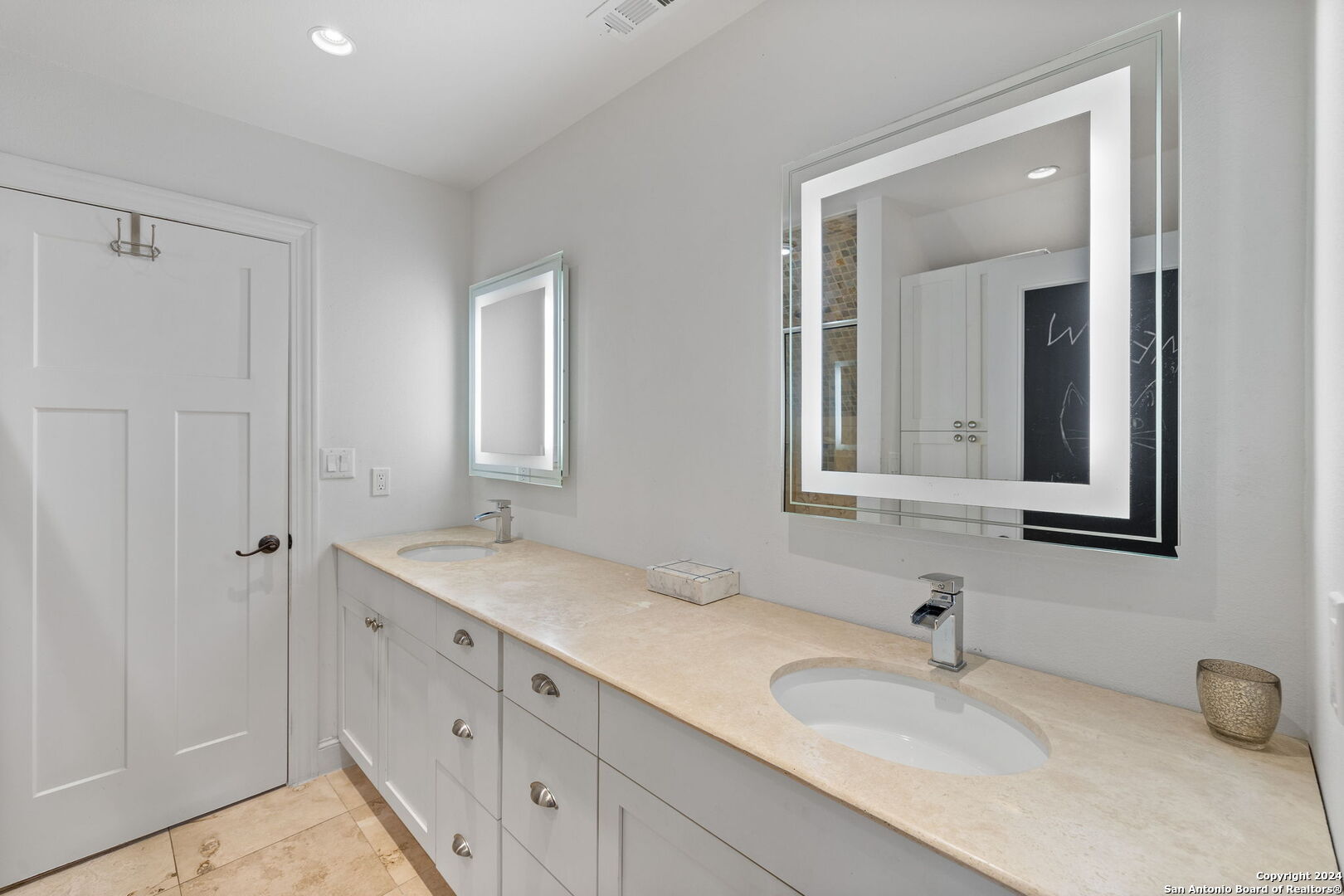 135 Blue Bonnet Boulevard Alamo Heights TX 78209