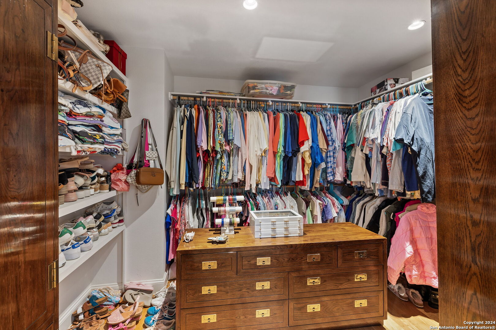 135 Blue Bonnet Boulevard Alamo Heights TX 78209