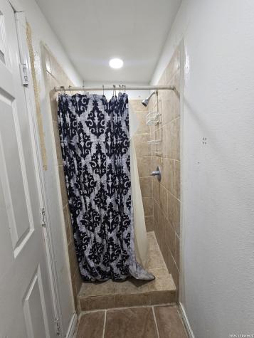 121 Hess San Antonio TX 78212