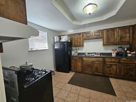121 Hess San Antonio TX 78212