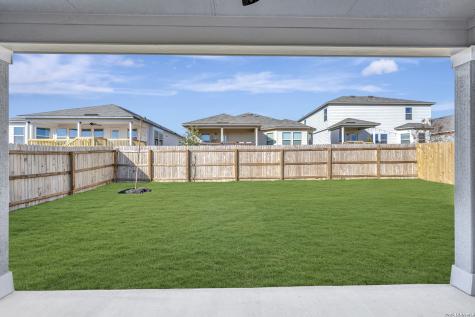 1104 Limestone Ridge Seguin TX 78155