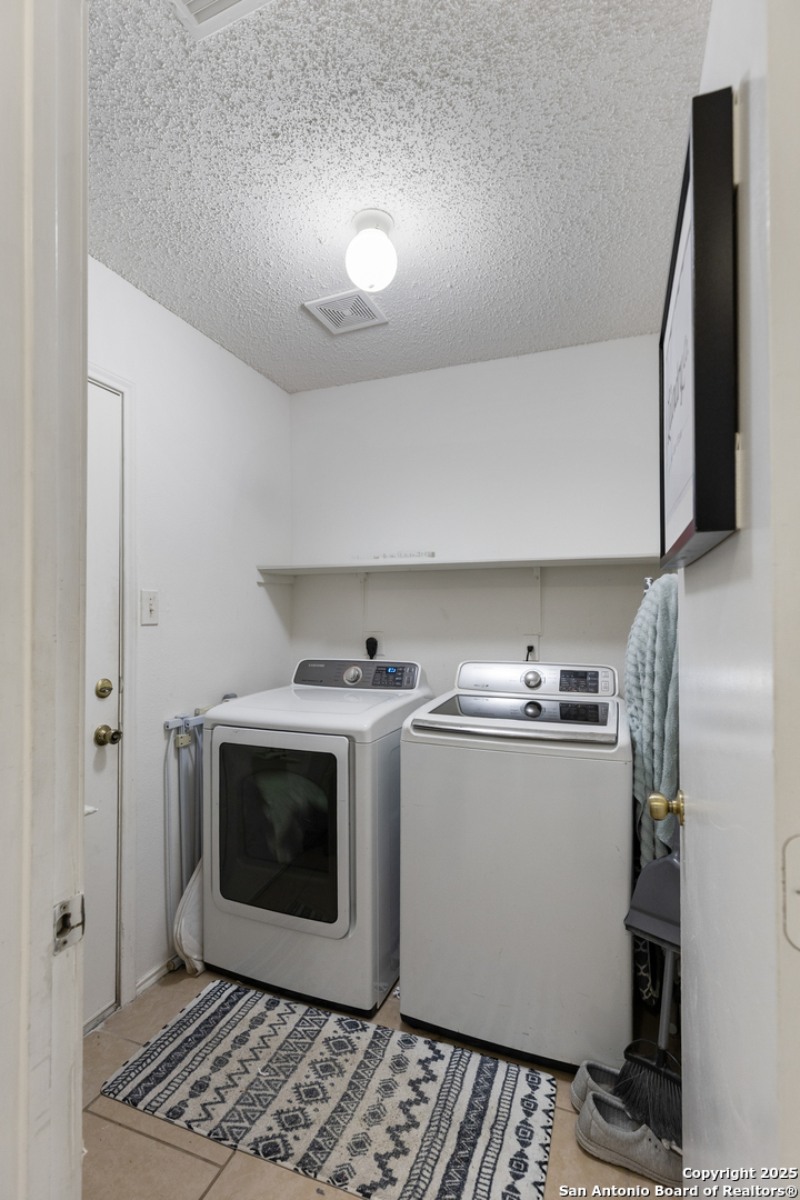 6918 Sundew Creek Converse TX 78109
