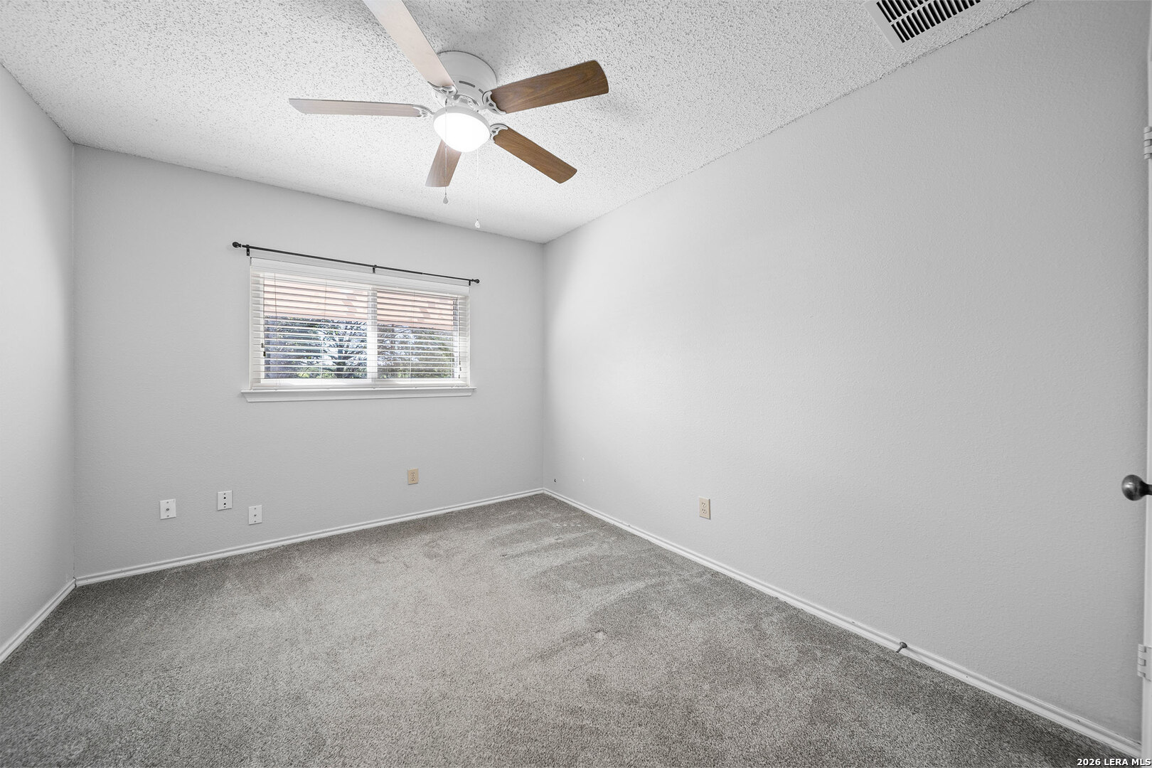 16303 Persimmon Well San Antonio TX 78247