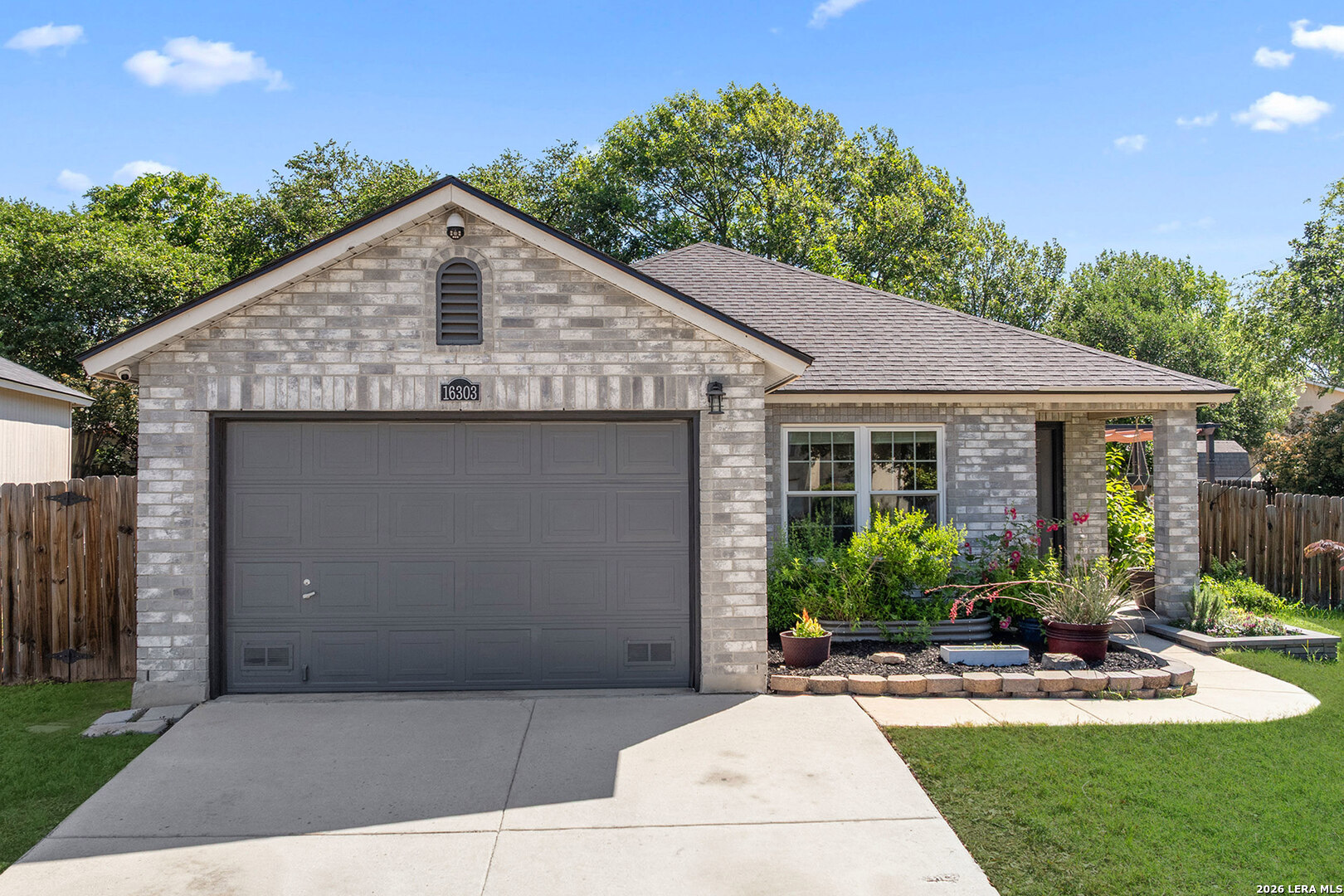 16303 Persimmon Well San Antonio TX 78247
