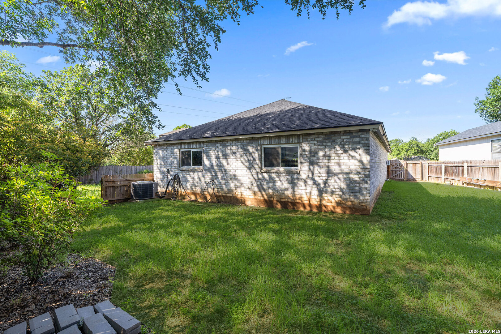 16303 Persimmon Well San Antonio TX 78247