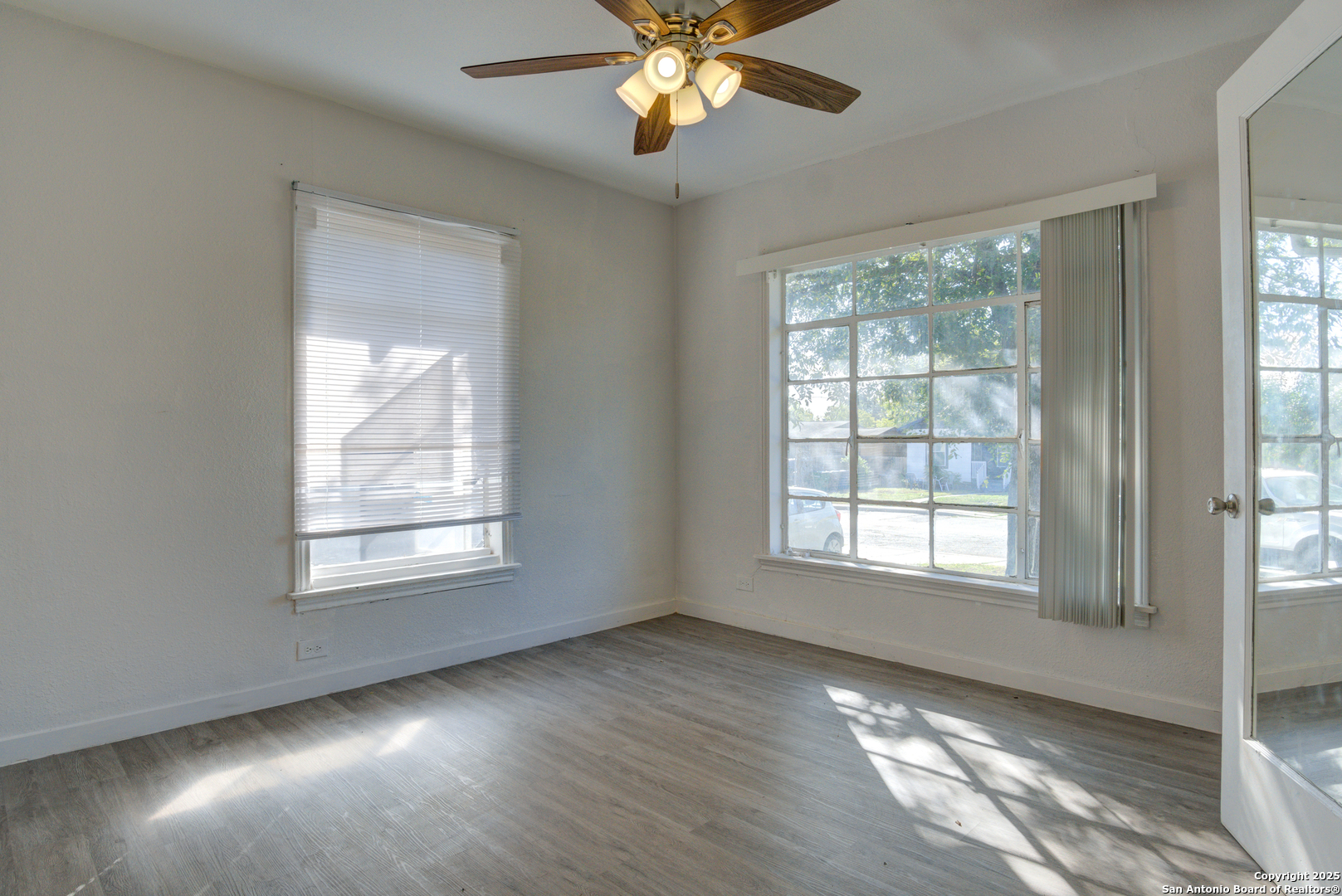 2375 Burnet San Antonio TX 78202