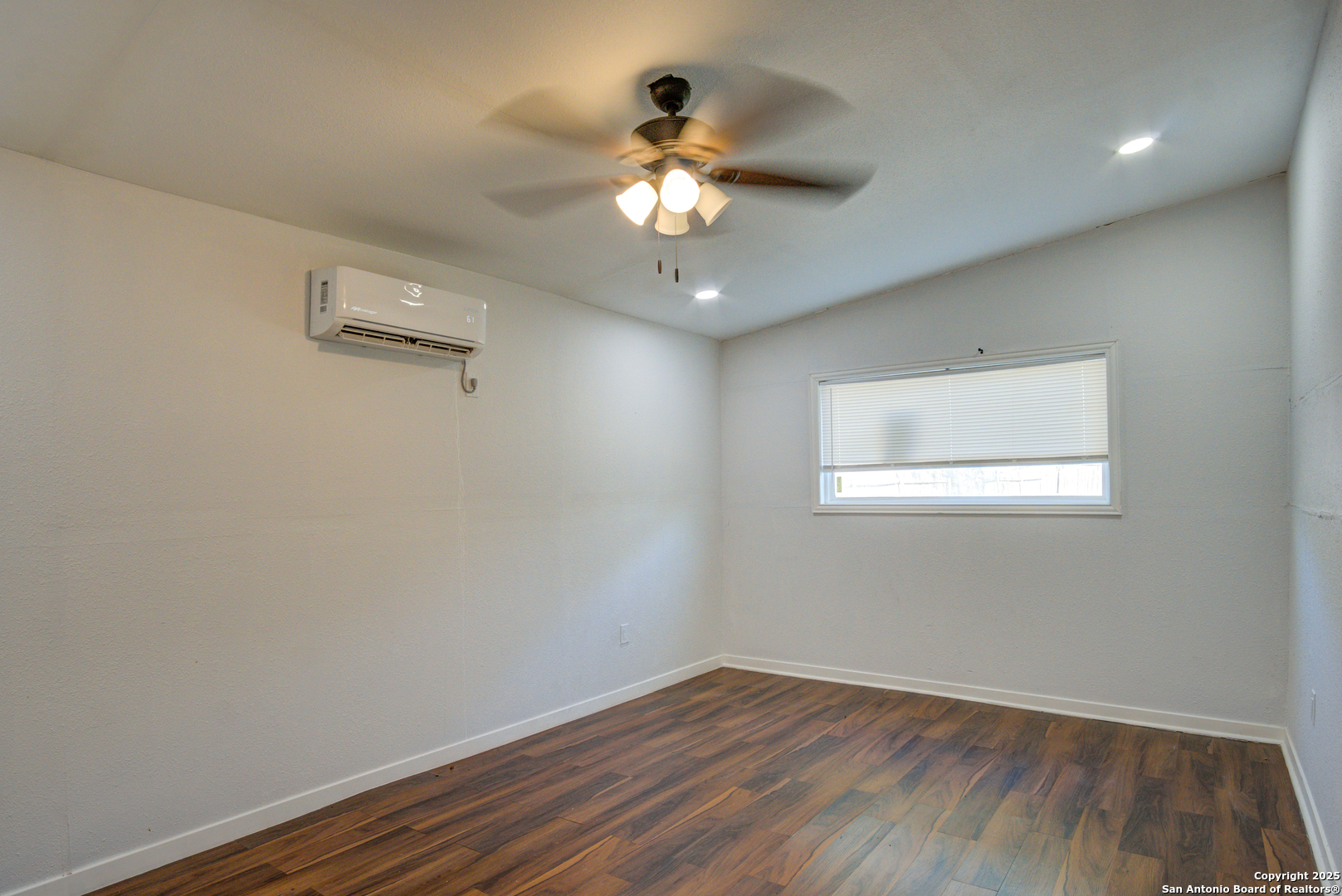 2375 Burnet San Antonio TX 78202
