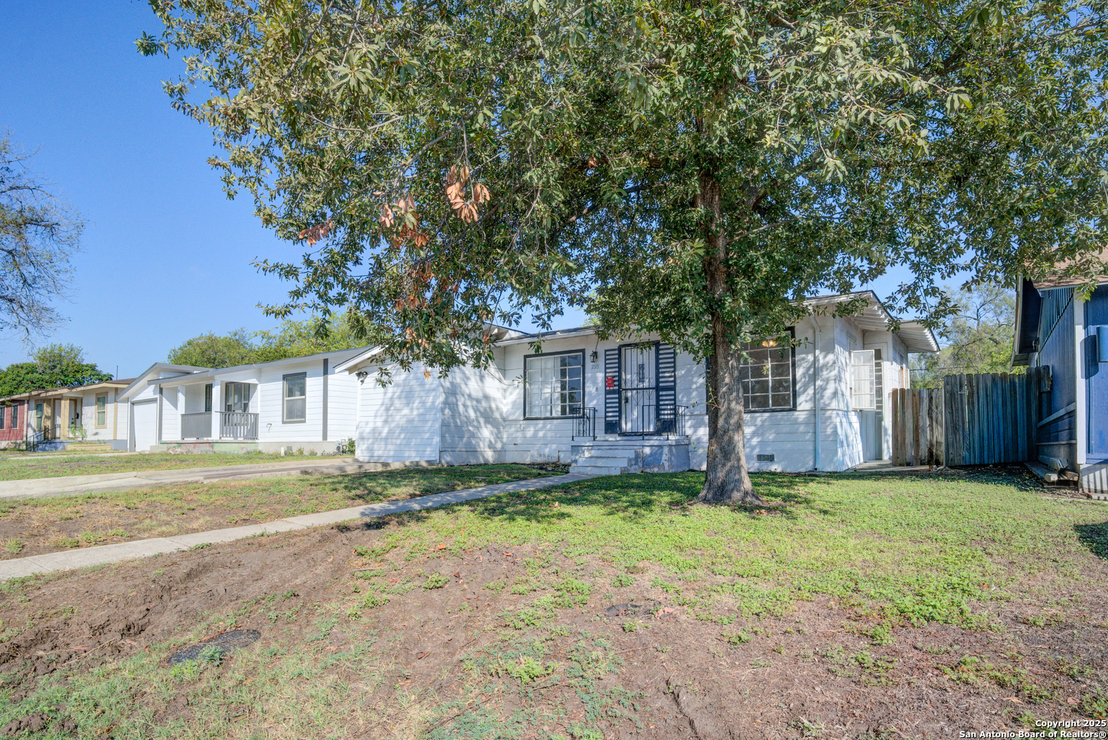 2375 Burnet San Antonio TX 78202