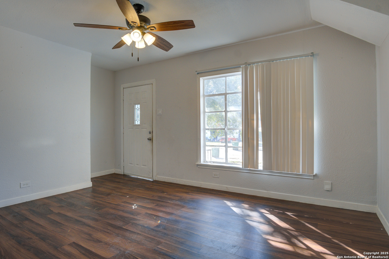 2375 Burnet San Antonio TX 78202