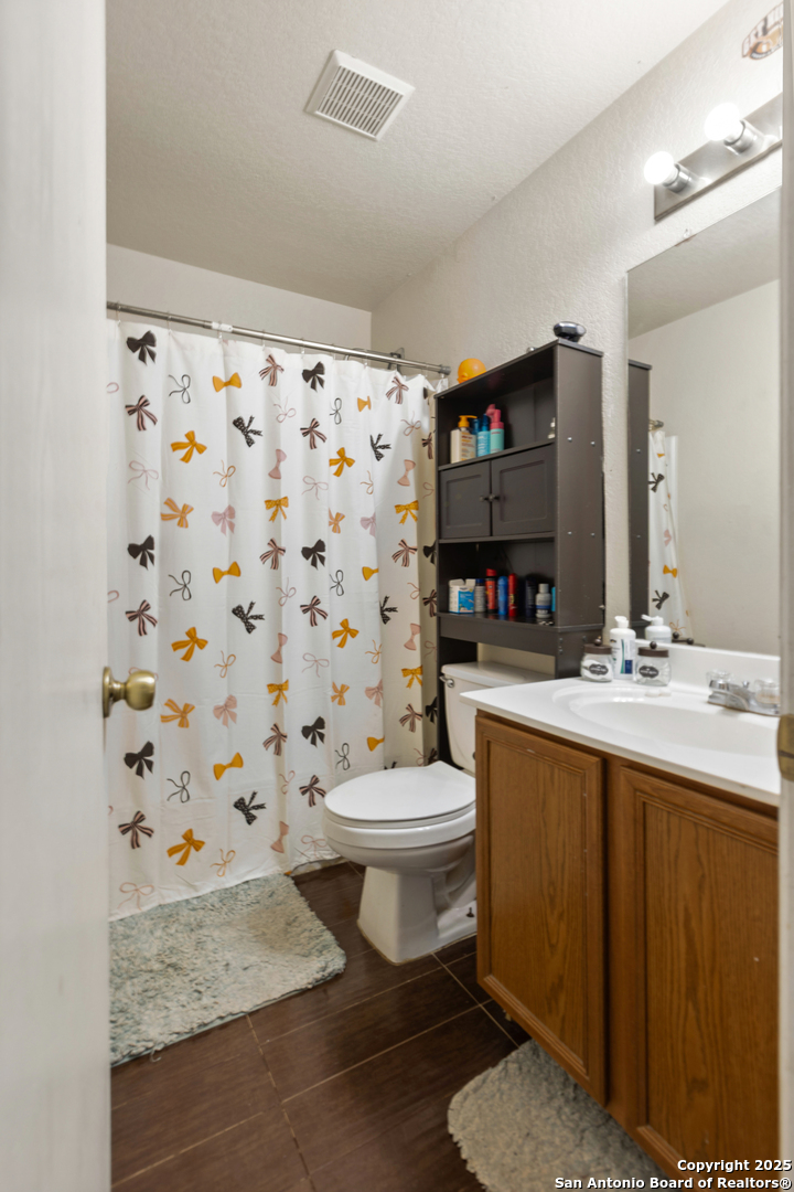 10711 Manor Creek San Antonio TX 78245