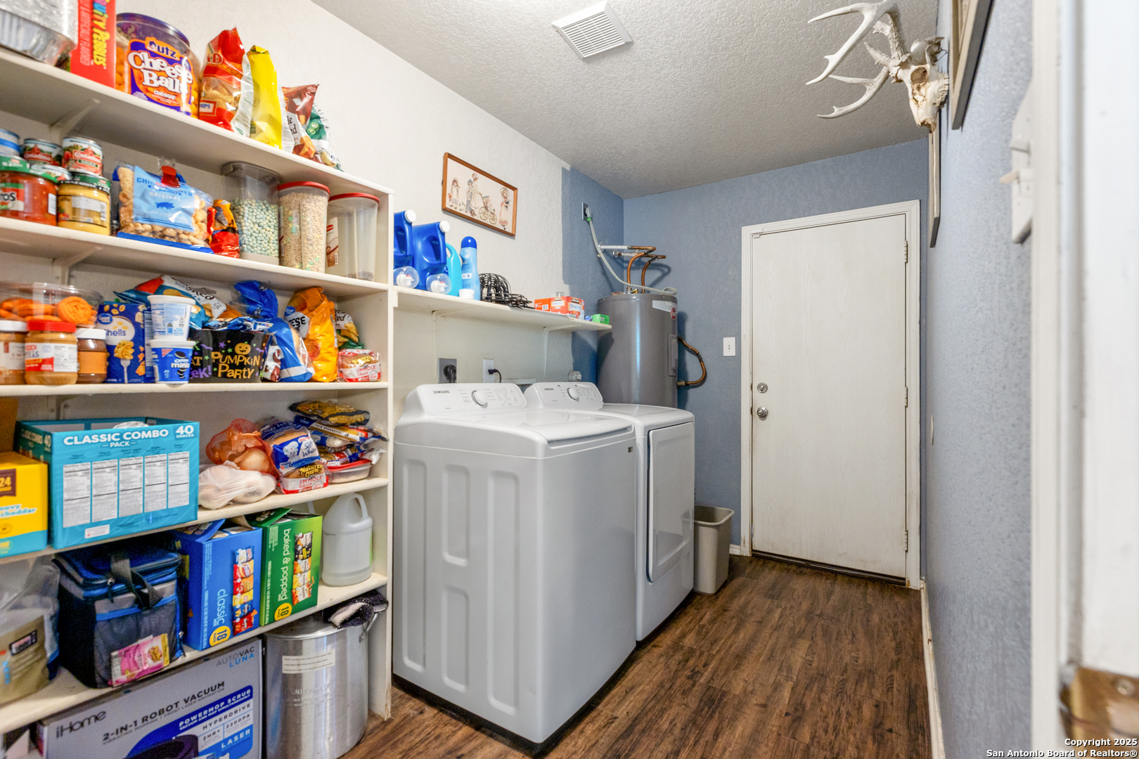 10711 Manor Creek San Antonio TX 78245