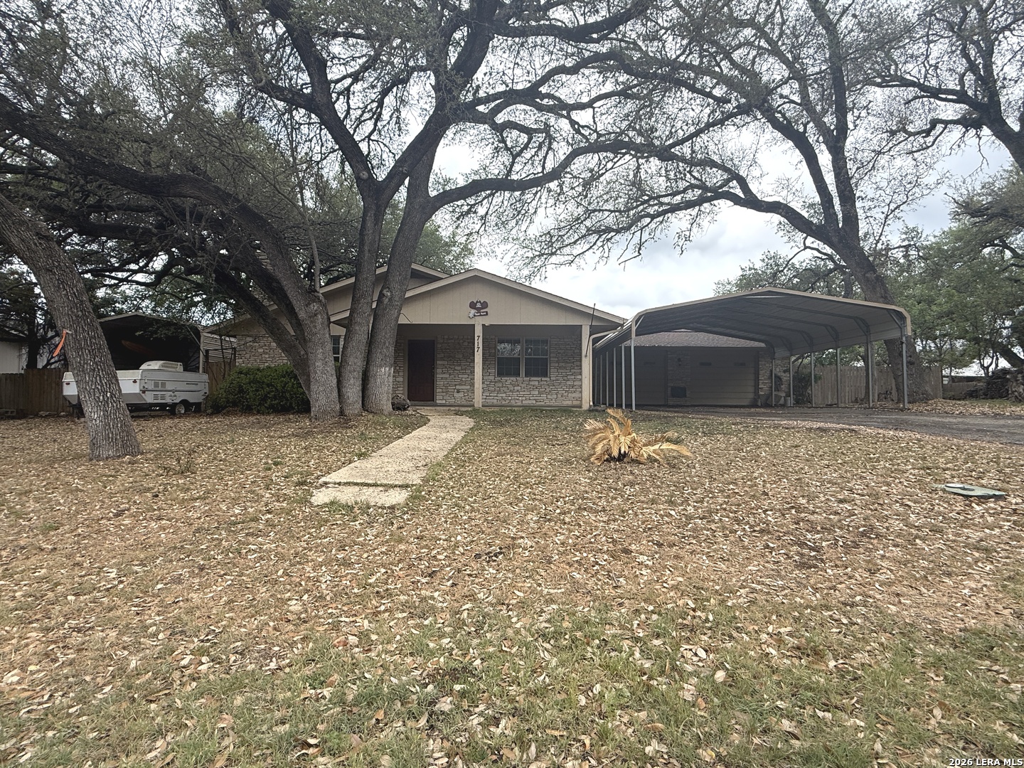 717 Lookout Canyon Lake TX 78133