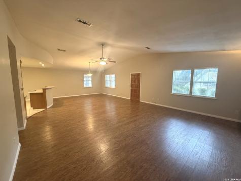 717 Lookout Canyon Lake TX 78133