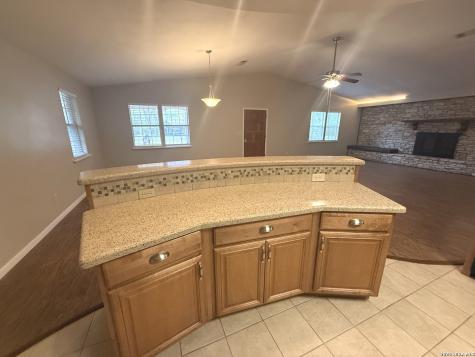 717 Lookout Canyon Lake TX 78133