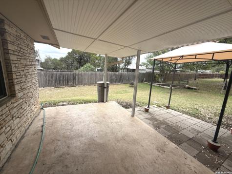 717 Lookout Canyon Lake TX 78133