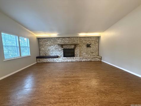 717 Lookout Canyon Lake TX 78133