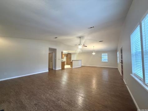 717 Lookout Canyon Lake TX 78133