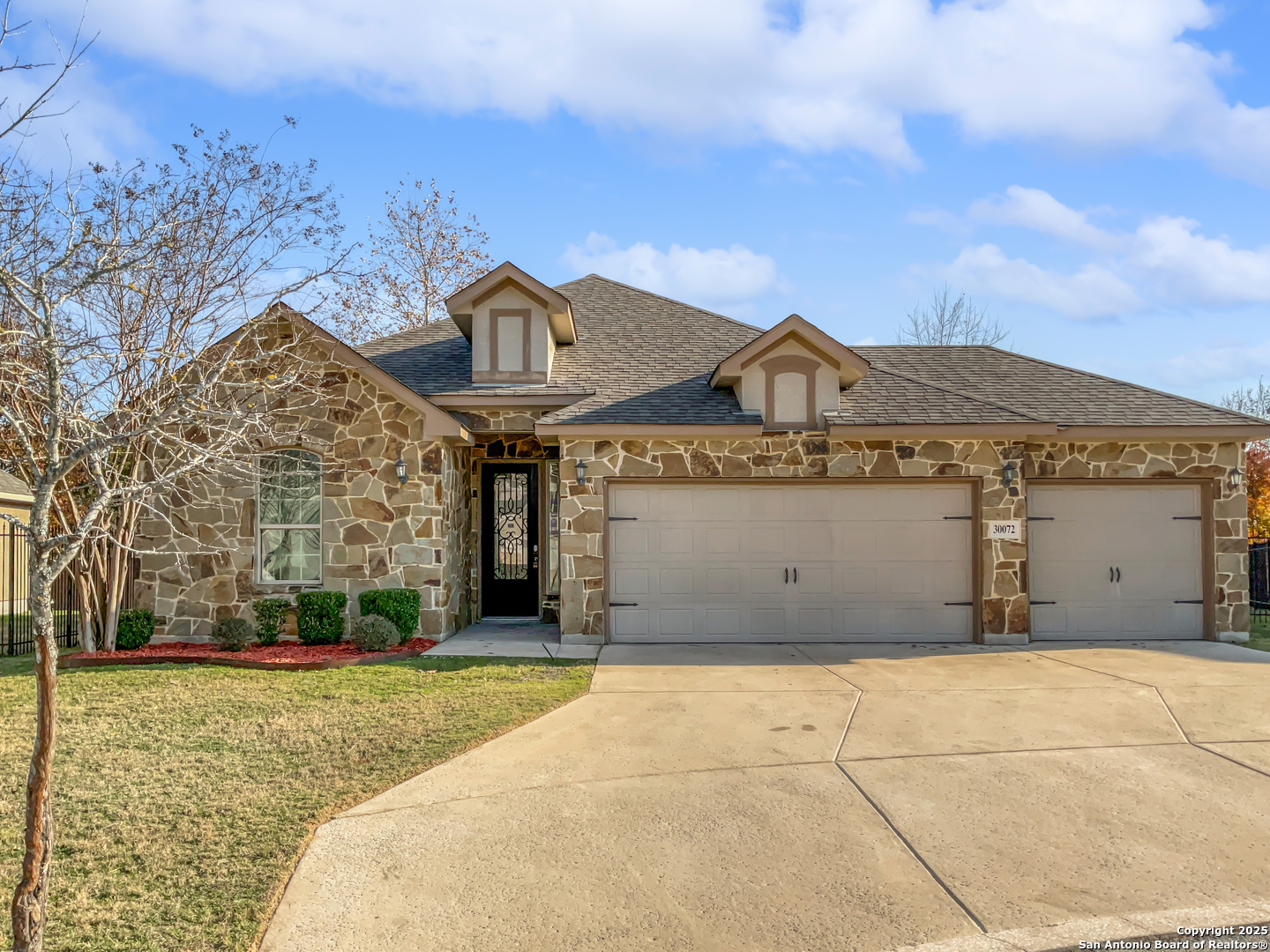 30072 Cibolo Meadow Fair Oaks Ranch TX 78015