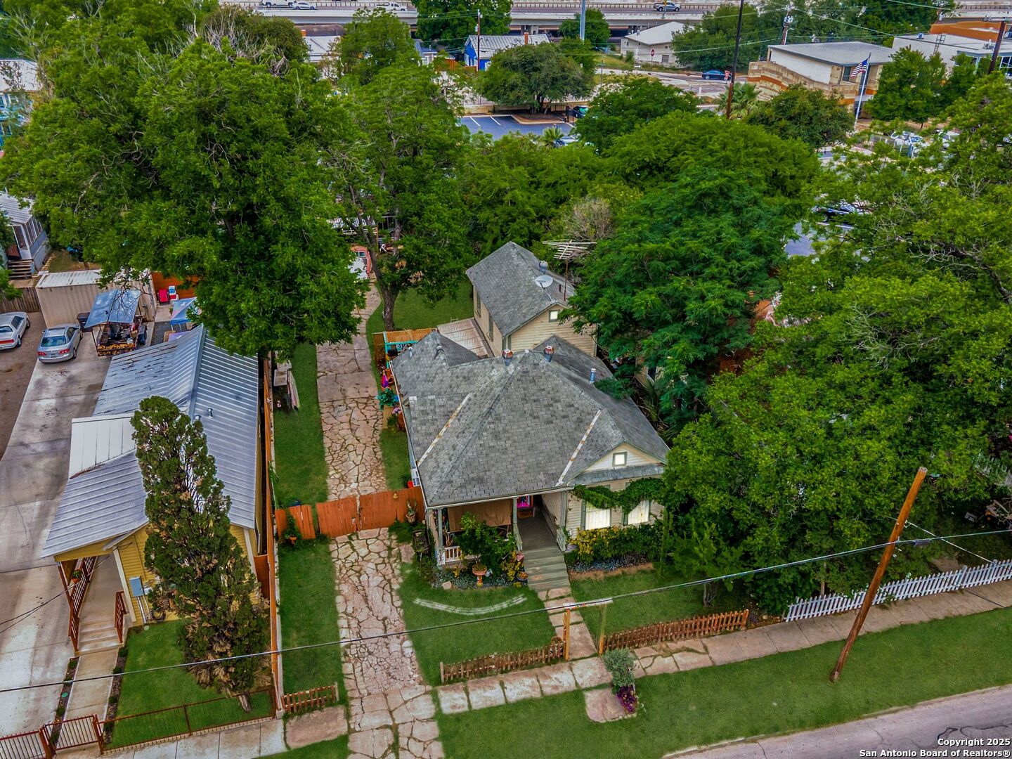 911 Camden Street San Antonio TX 78215