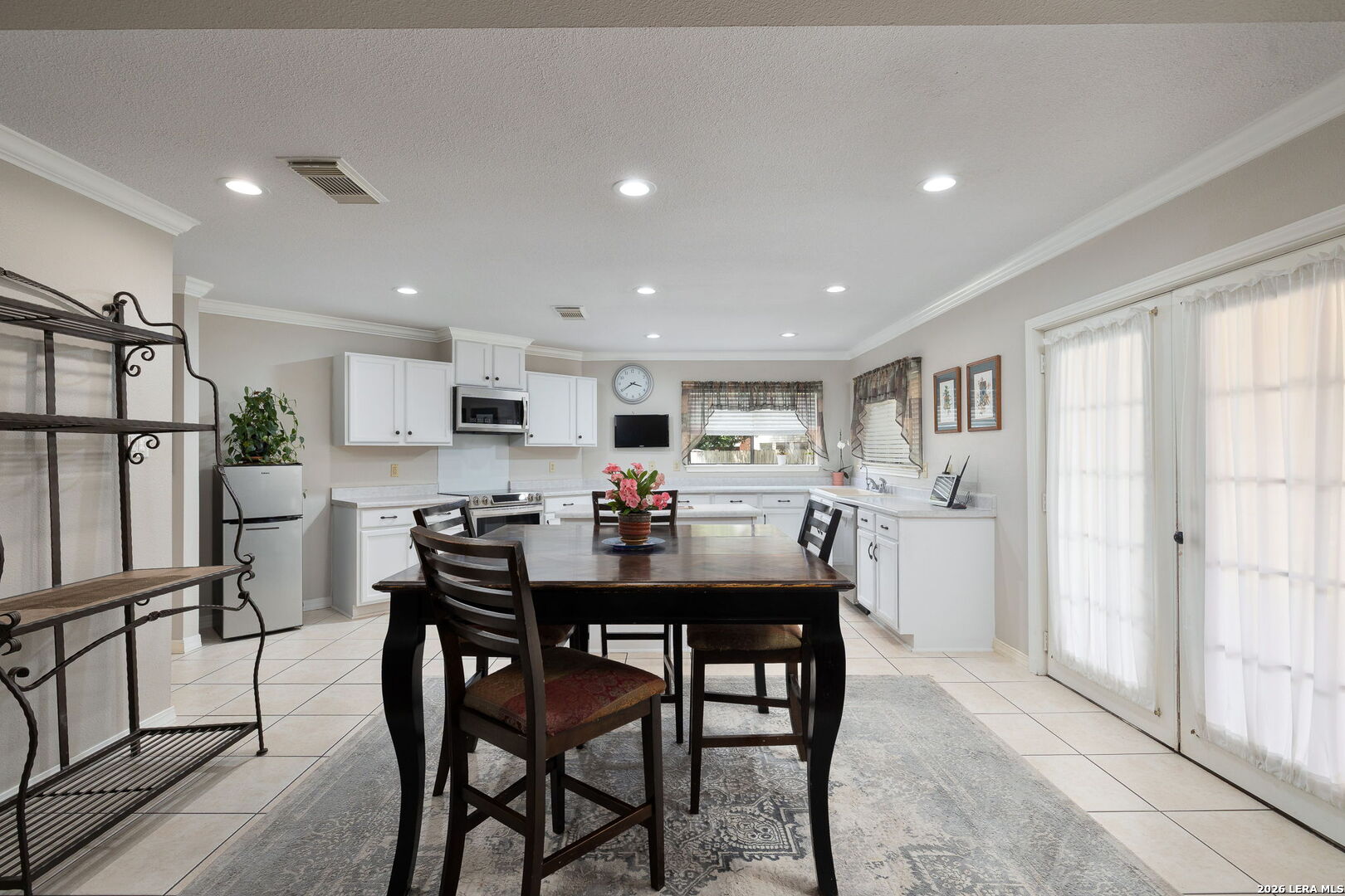 14211 Edge Point San Antonio TX 78230