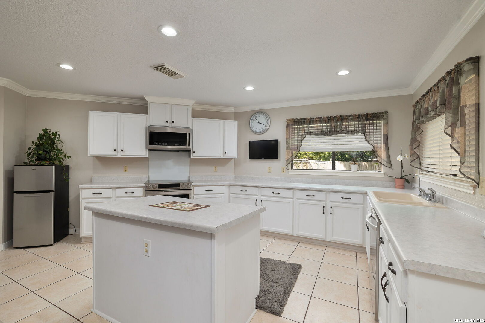 14211 Edge Point San Antonio TX 78230
