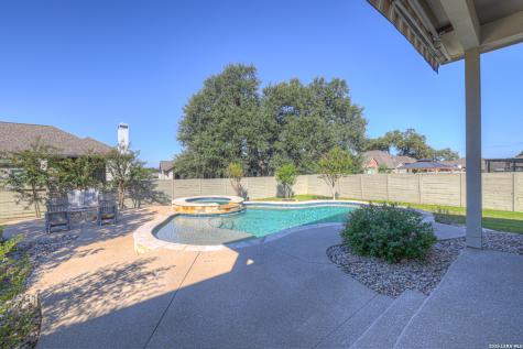 1181 Hammock Glen New Braunfels TX 78132