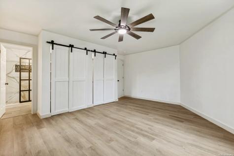 713 Lamar Kerrville TX 78028