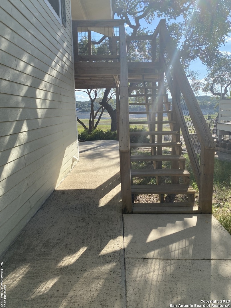 980 Pebble Beach Drive NW Lakehills TX 78063