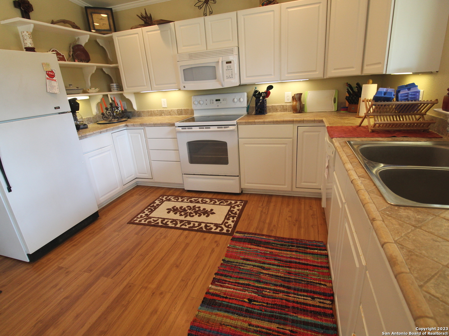 980 Pebble Beach Drive NW Lakehills TX 78063