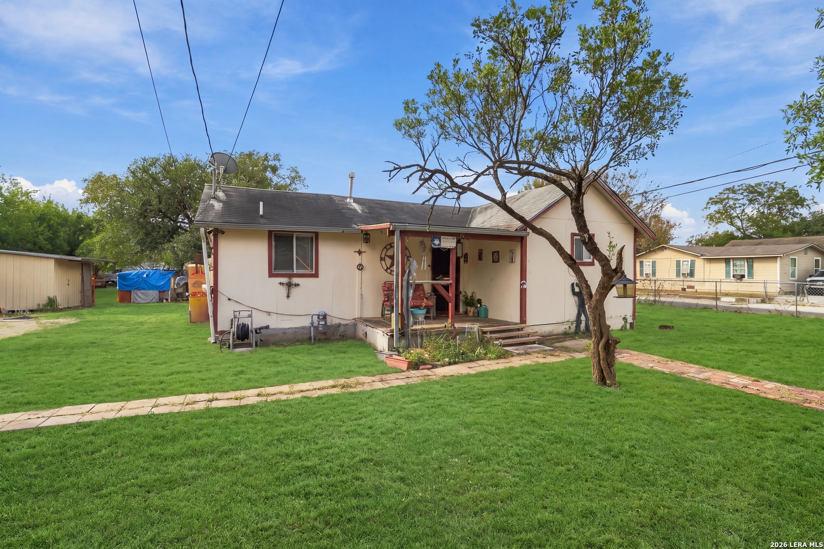 828 Fenfield Avenue San Antonio TX 78211