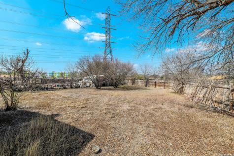8207 Glen Fox San Antonio TX 78239