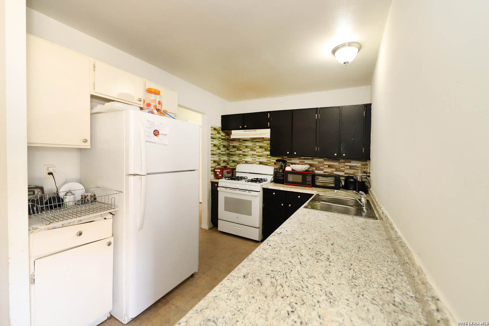 8207 Glen Fox San Antonio TX 78239