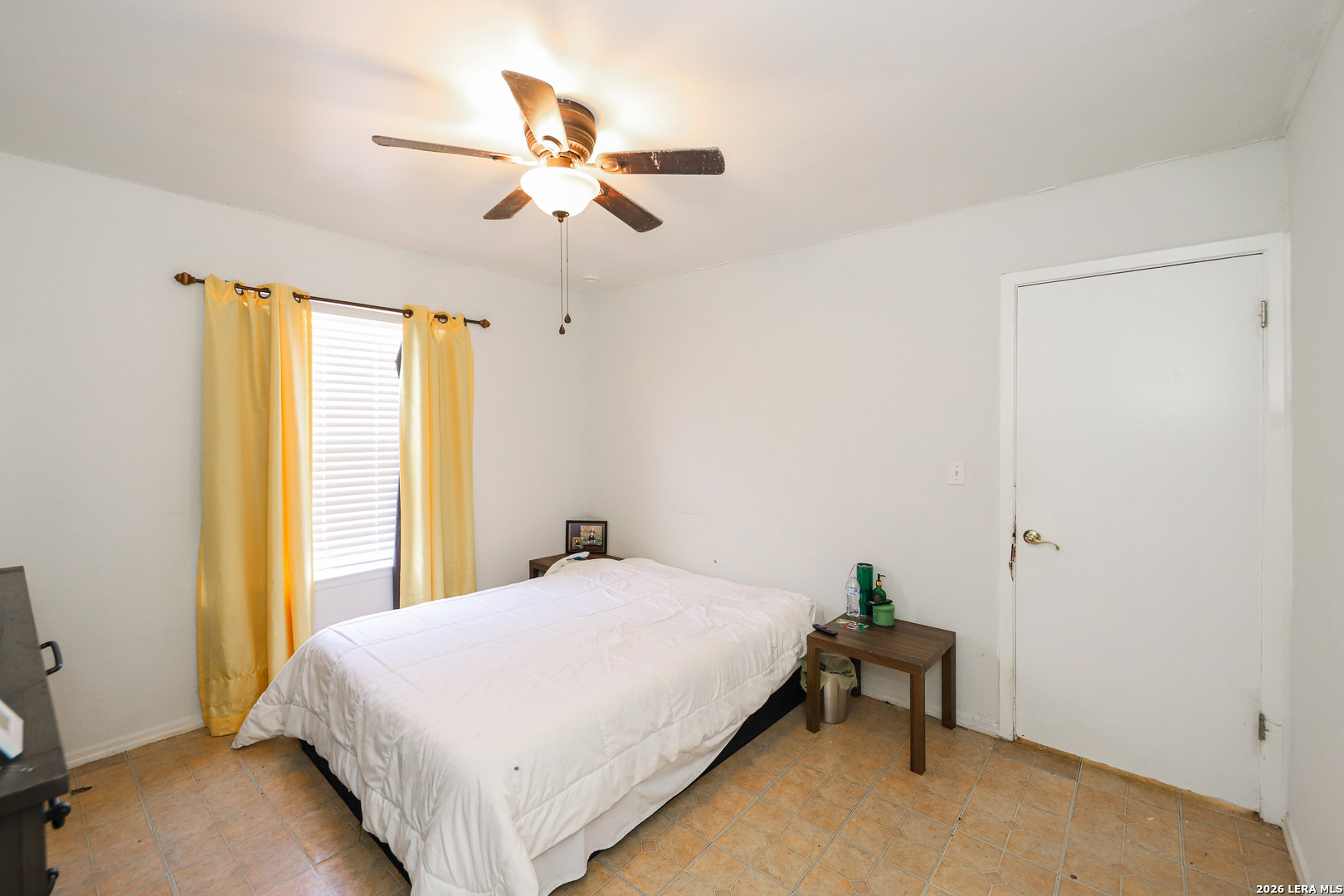8207 Glen Fox San Antonio TX 78239
