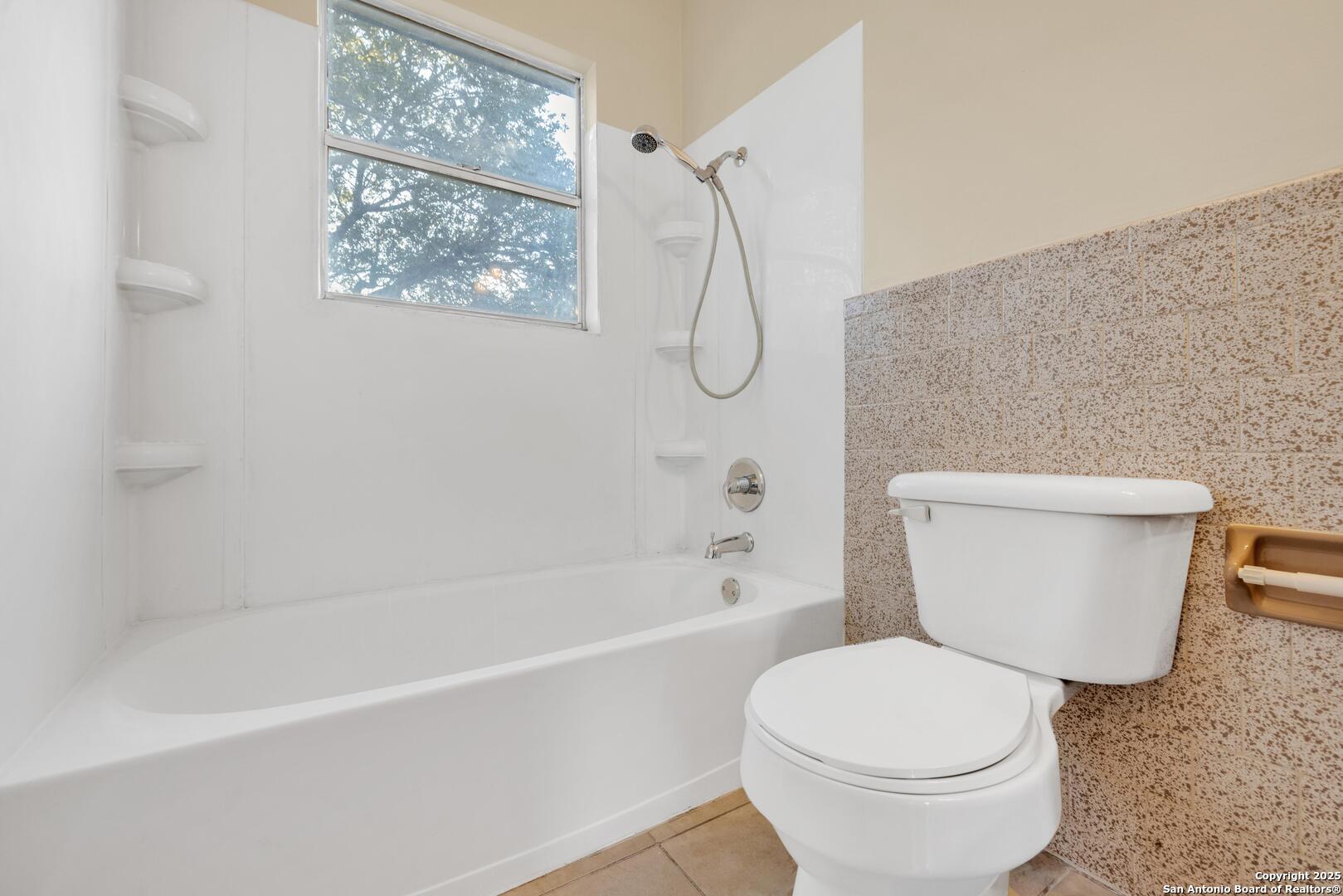 2722 Lagoon San Antonio TX 78224