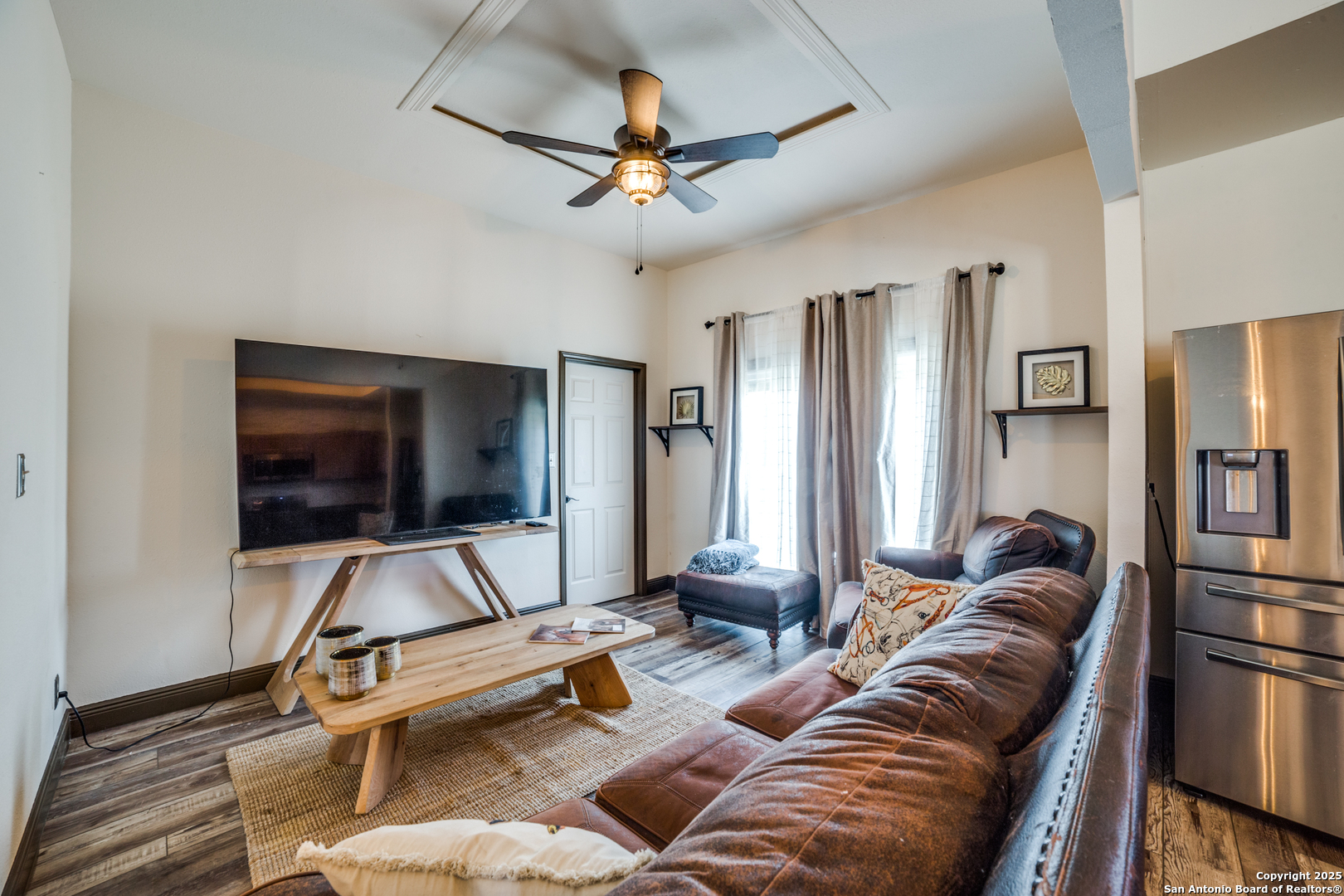 160 County Road 6860 Natalia TX 78059