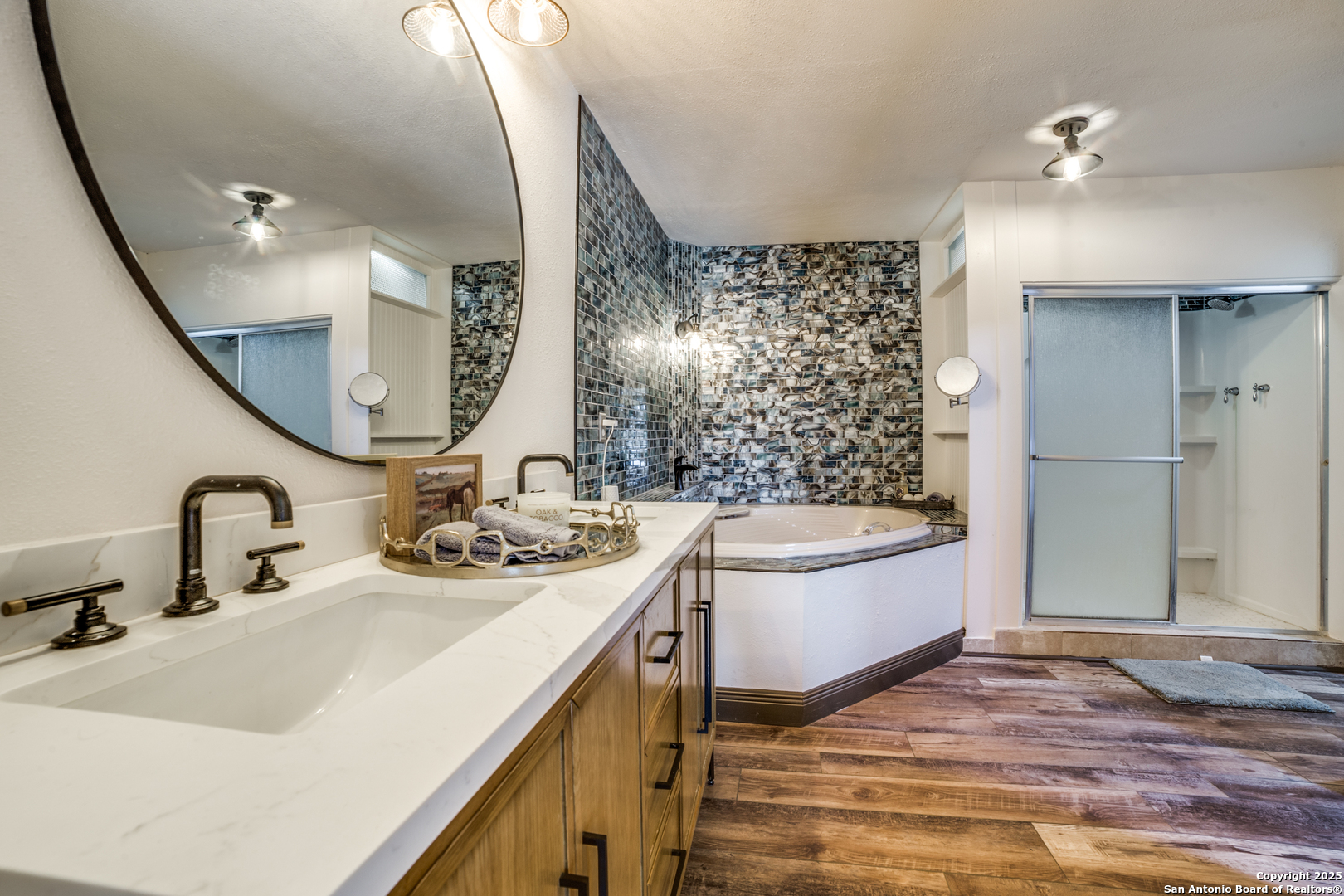 160 County Road 6860 Natalia TX 78059